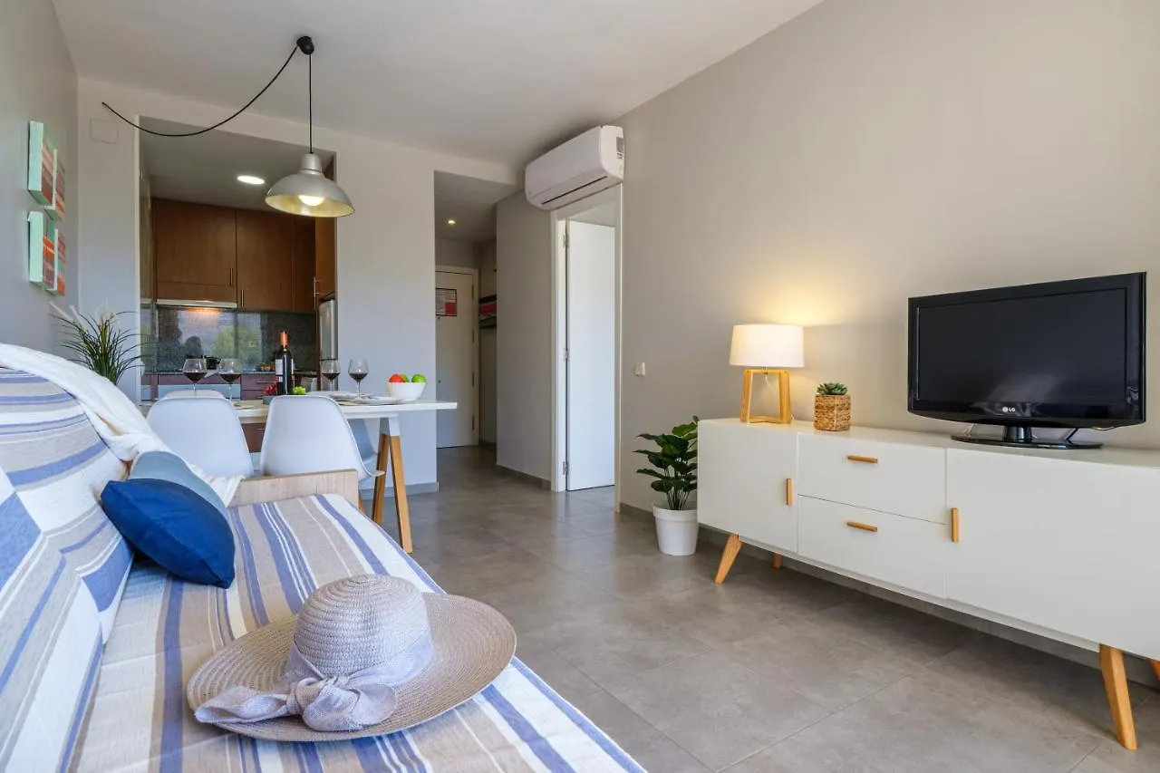 Апартаменты Apartamentos Estival Park Ла-Пинеда