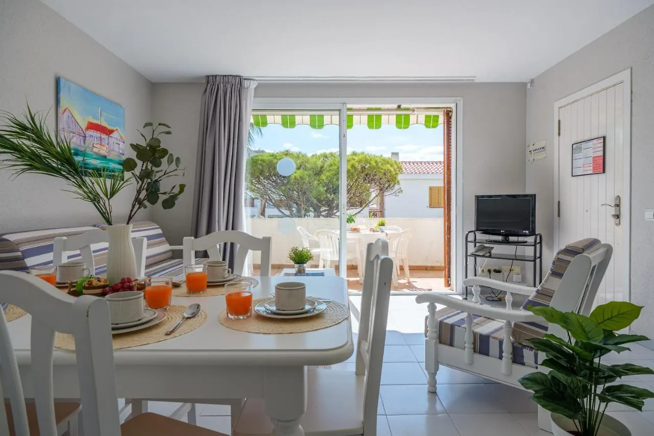 아파트 Apartamentos Estival Park 라피네다