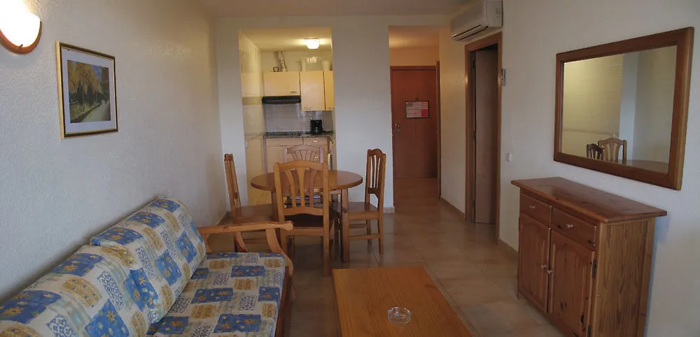 Apartamentos Estival Park Ла-Пинеда Апартаменты