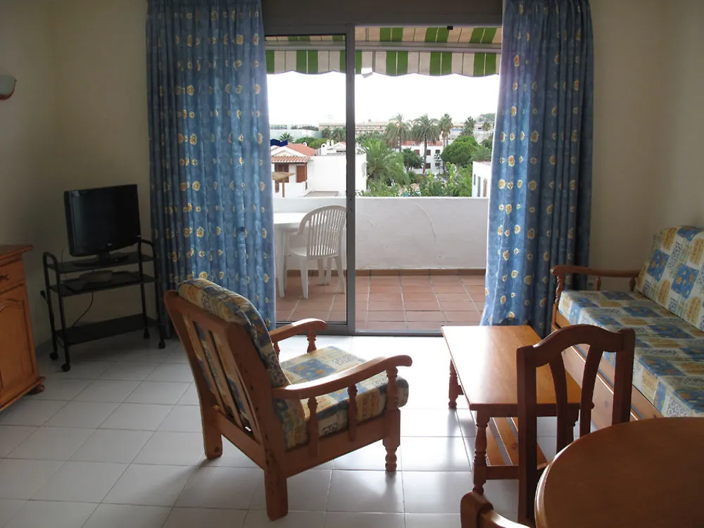Apartamentos Estival Park 라피네다 0*,