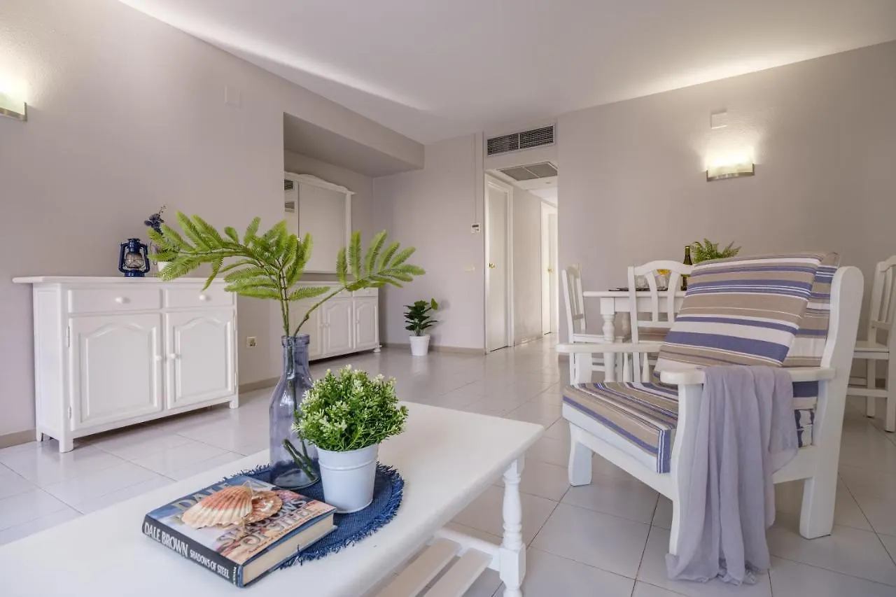 Apartamentos Estival Park La Pineda 0*,  Spain